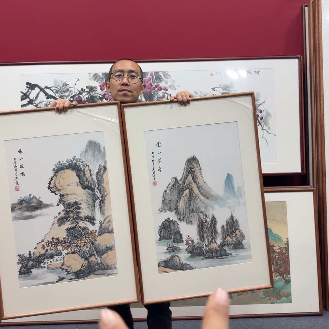 国画手绘作品带框60成90