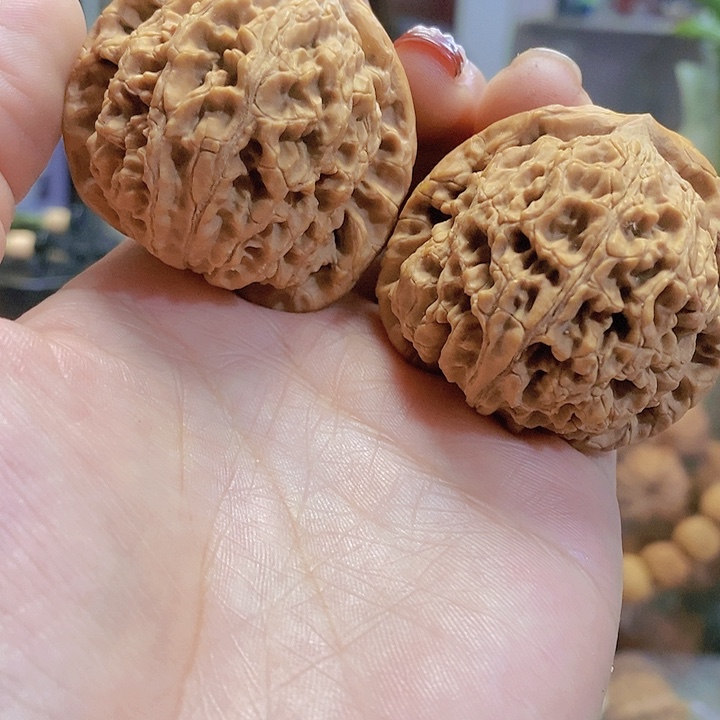 【闪购商品】文玩核桃把件44水龙纹