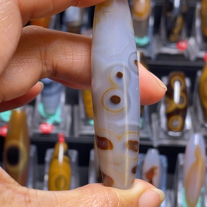 玛瑙/玉髓颈饰未镶嵌