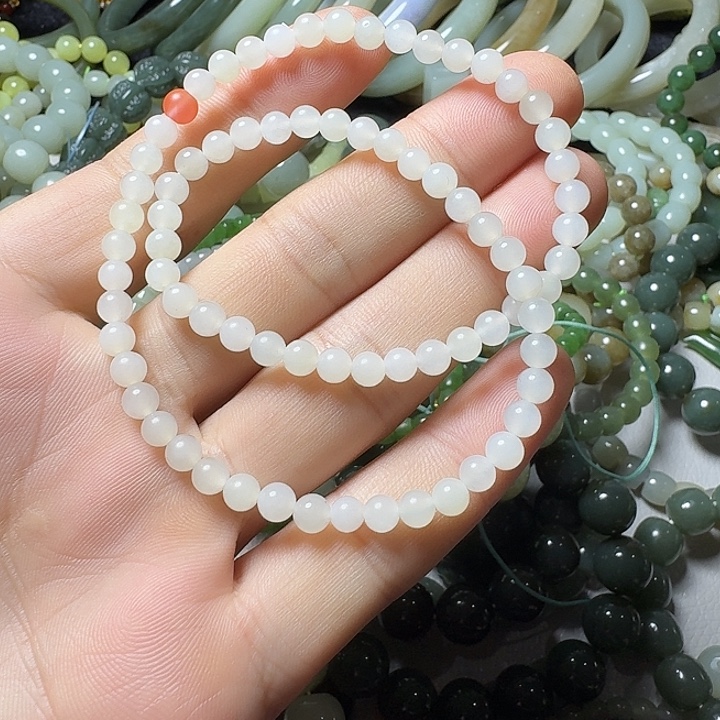 和田玉未镶嵌手链上5