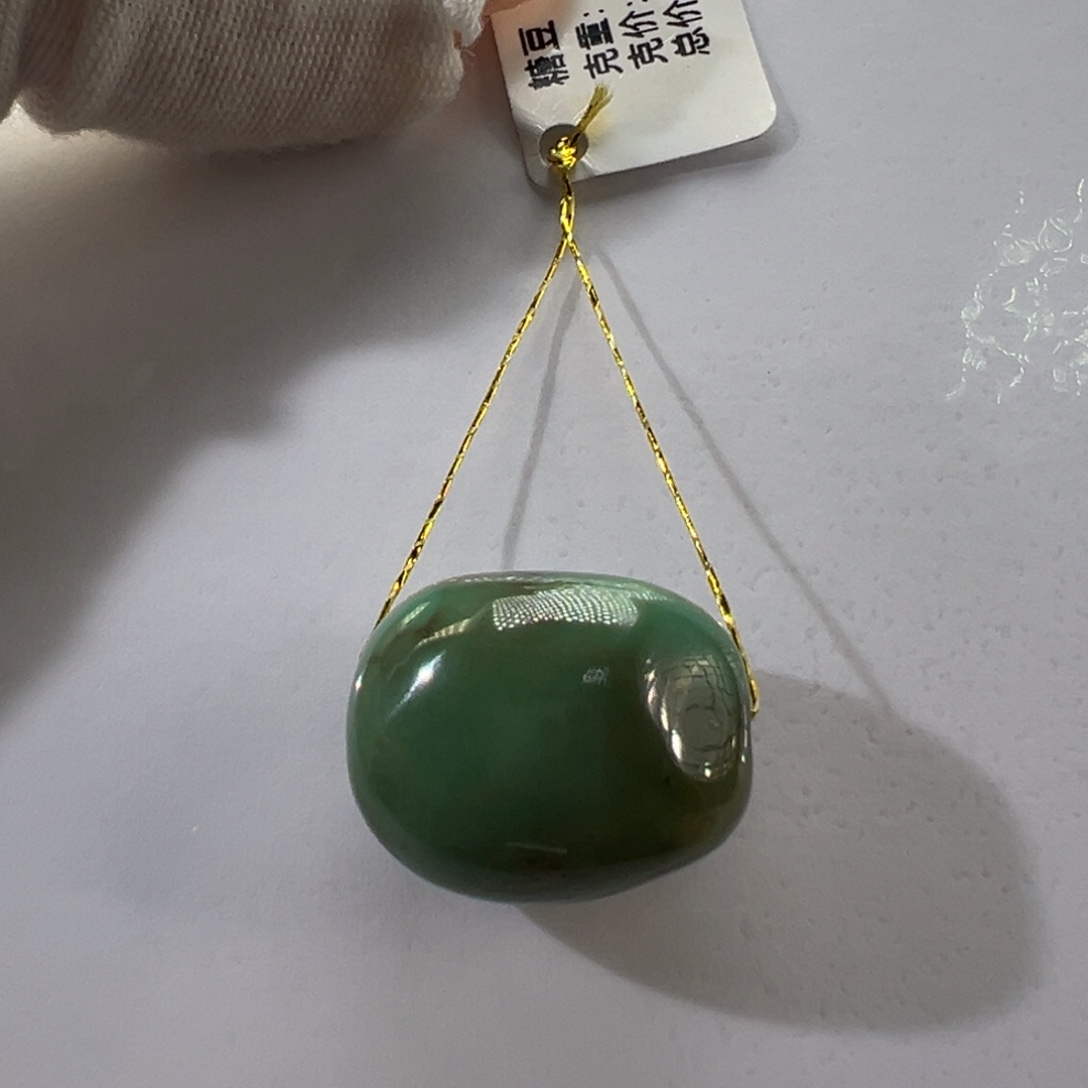 绿松石未镶嵌挂件