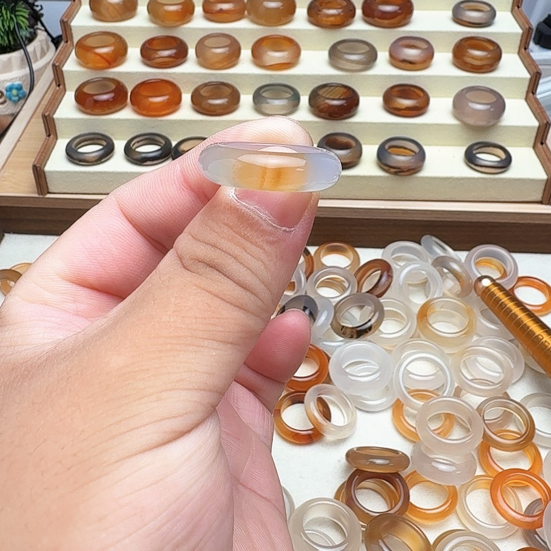 玛瑙/玉髓戒指未镶嵌18圈一口糖福利不退不换