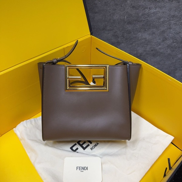 95新/包包/芬迪/250216LL0032