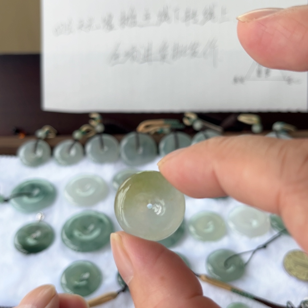 翡翠未镶嵌颈饰天然缅甸翡翠a货平安扣21.1*4.6