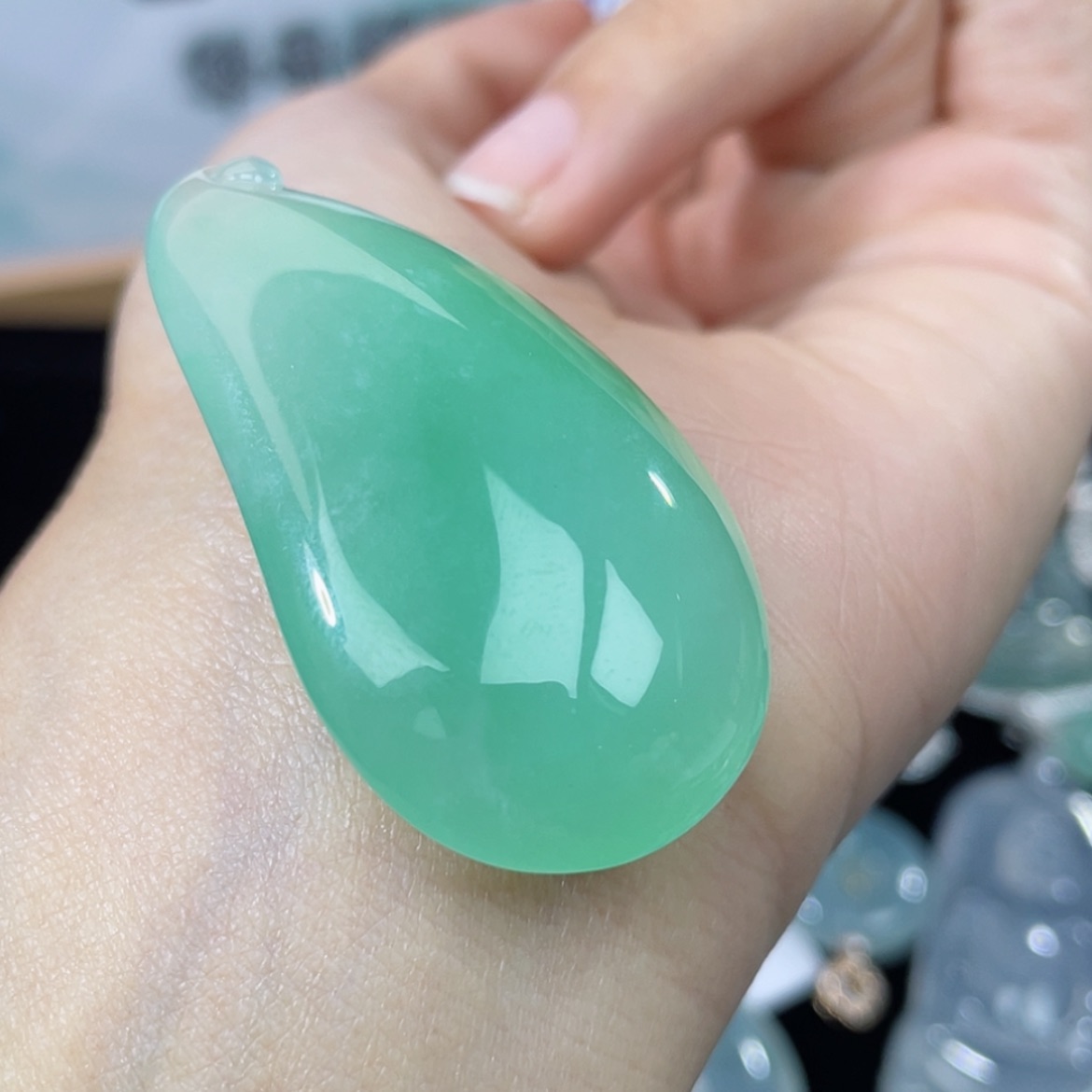 【闪购商品】翡翠颈饰未镶嵌翡翠