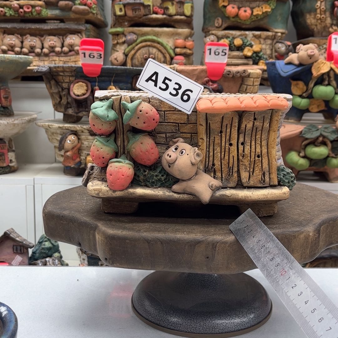 红陶花盆536嘻哈