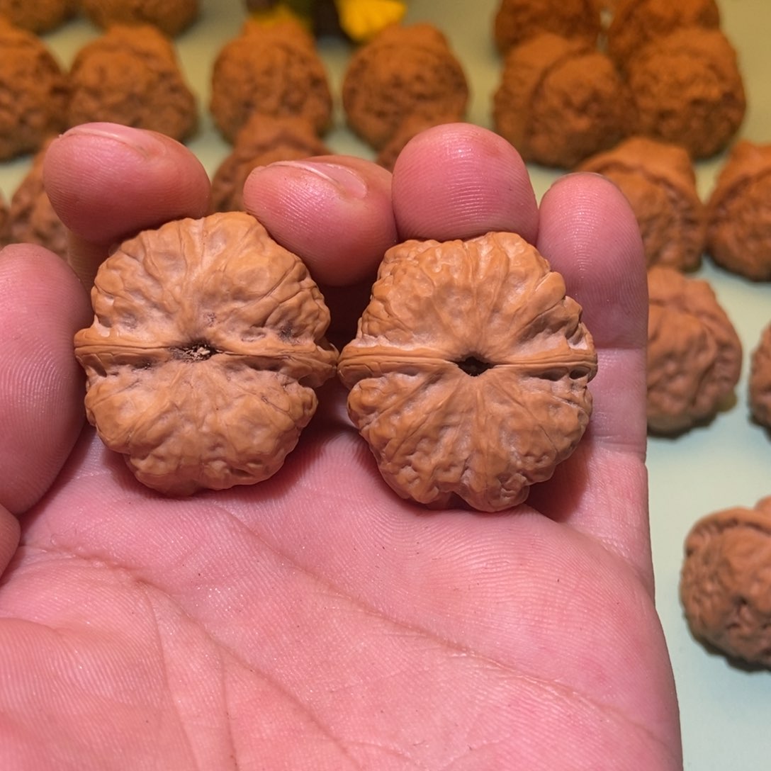 核桃手串/手链用****2蛤蟆头33一对