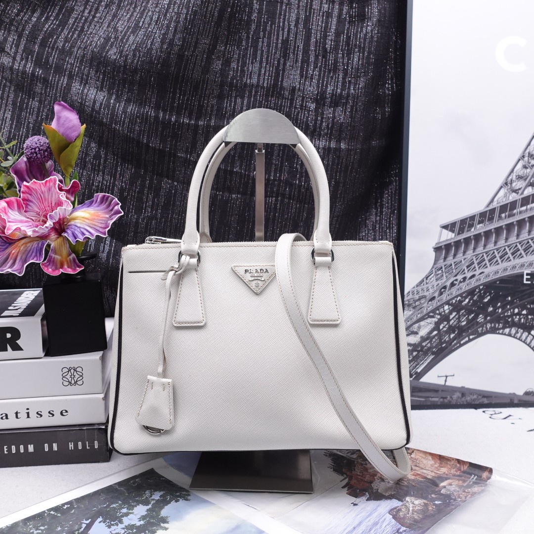 95新 Prada/普拉达 单肩包/T10329079