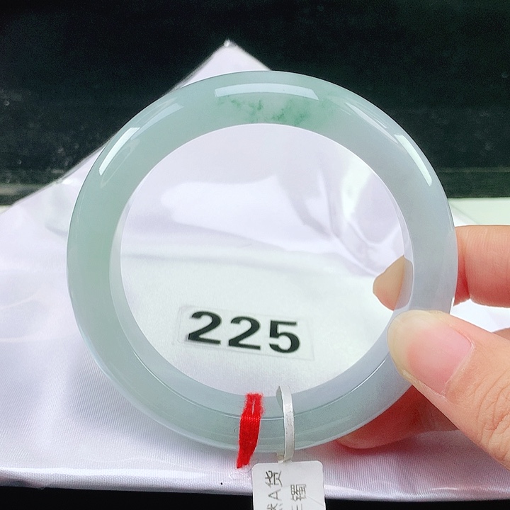 未镶嵌手镯翡翠60.6