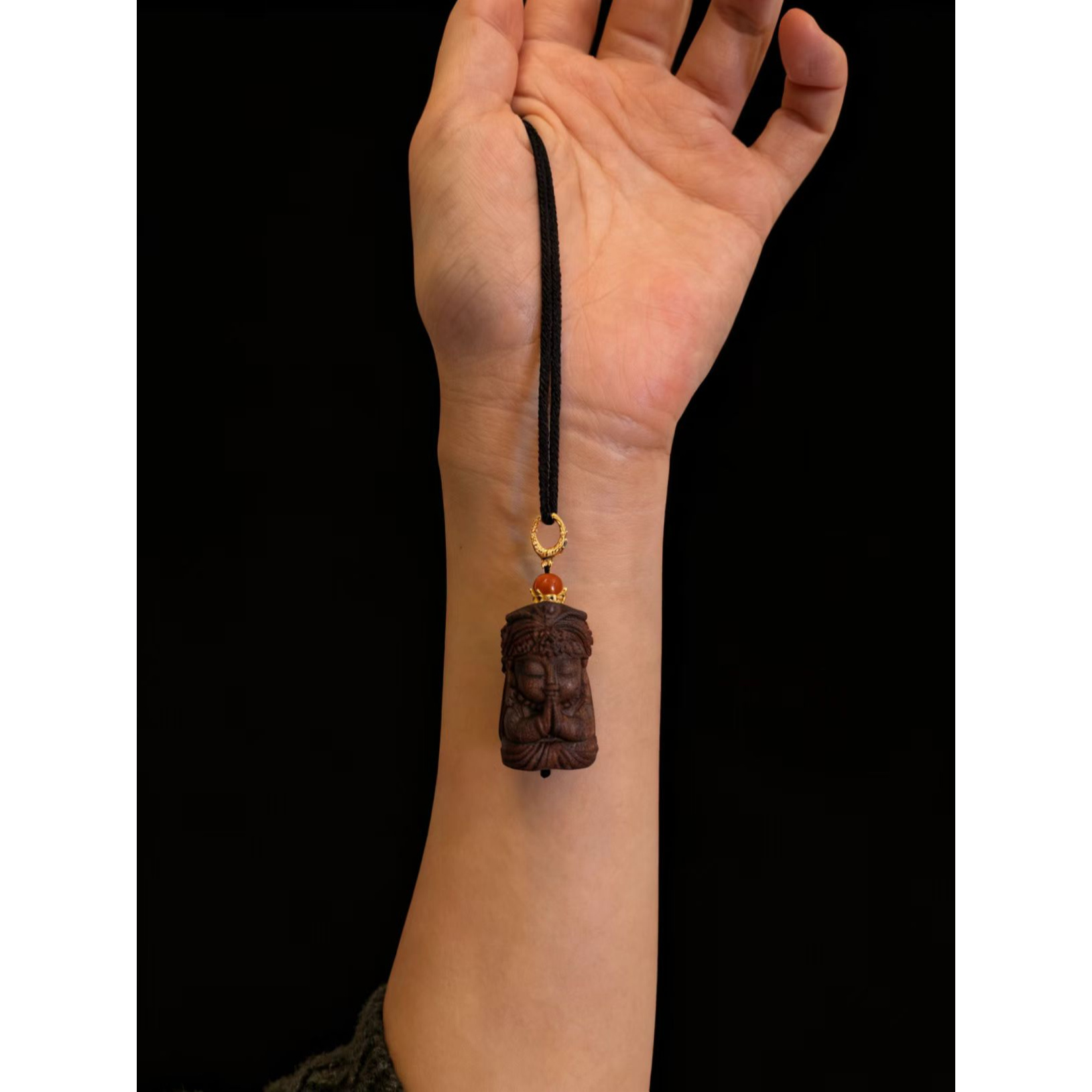 越南芽庄雷料白棋沉水扎基吊坠（纹理随机）