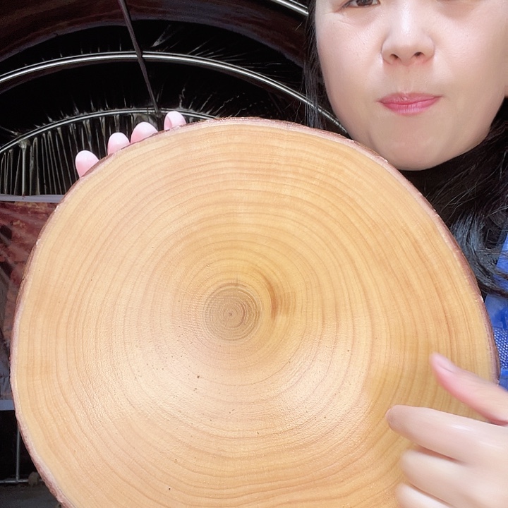 木银杏木菜板整木整切