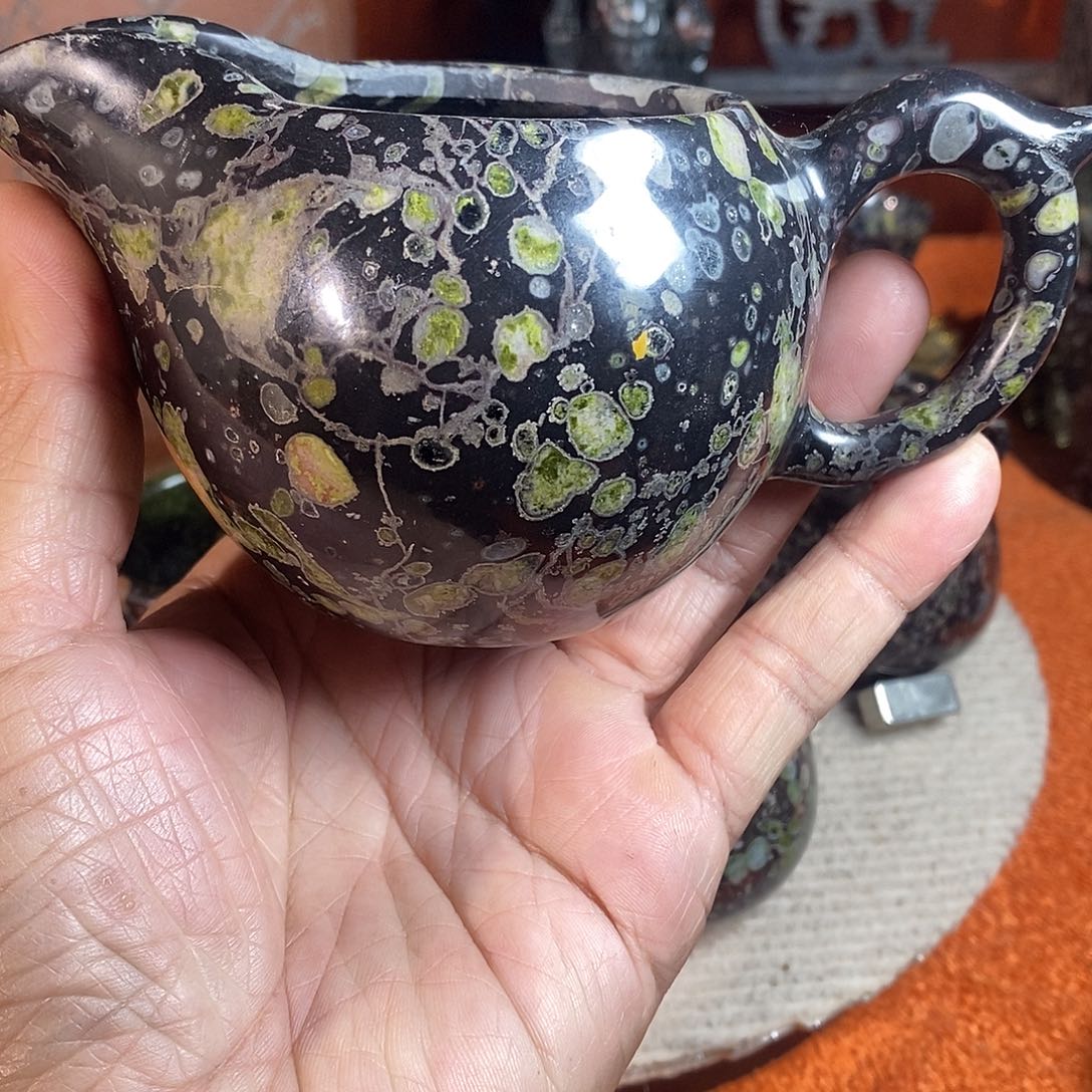 奢上奢梅花玉茶壶茶杯摆件