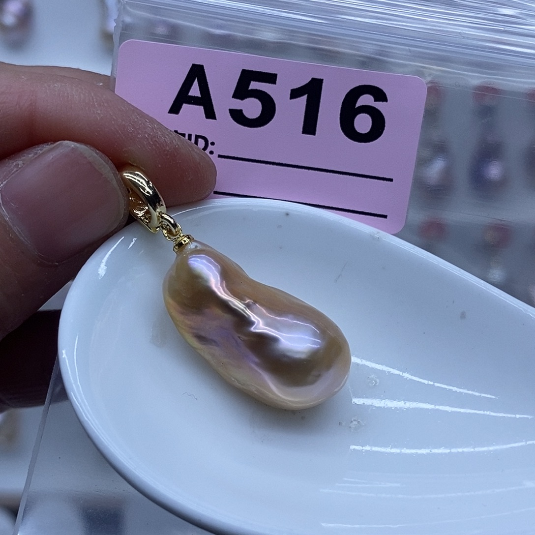 未镶嵌淡水珍珠颈饰