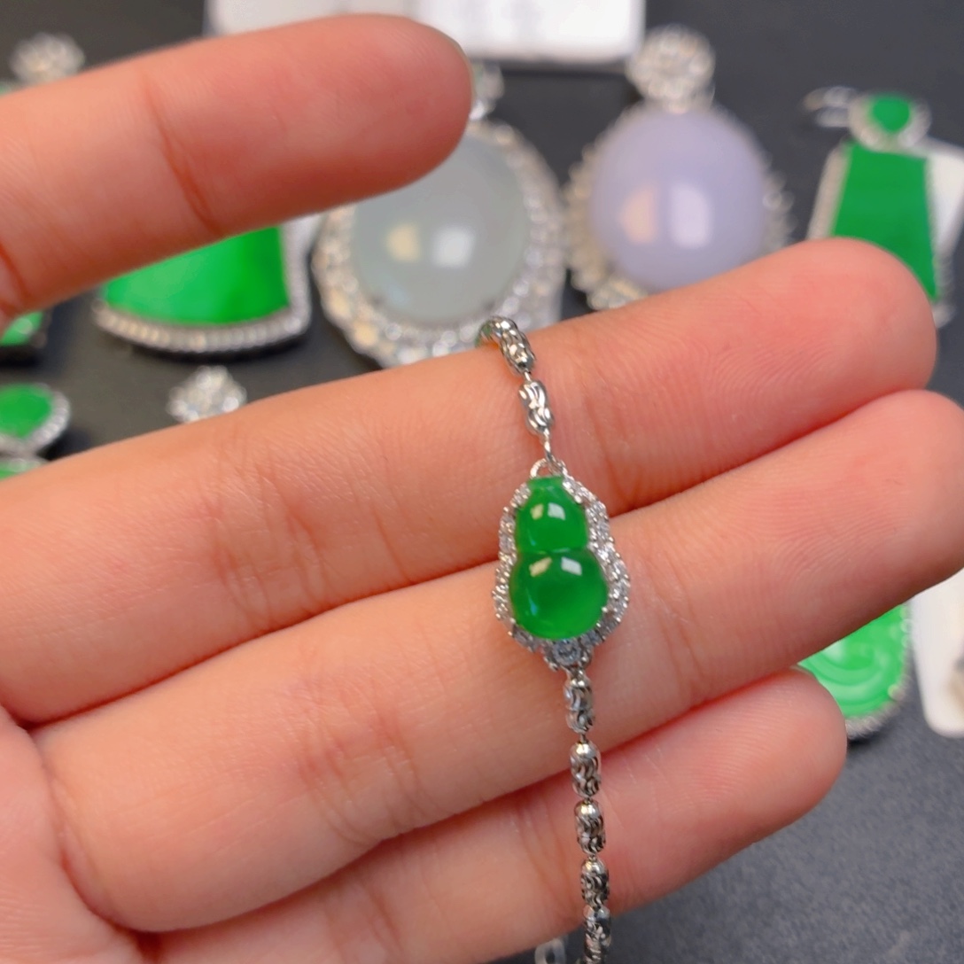 翡翠银S925镶嵌吊坠(不含链)