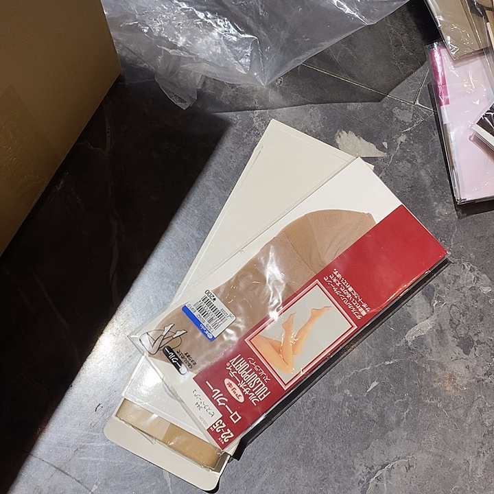 花岗石铁合金中古饰品香水沐浴露