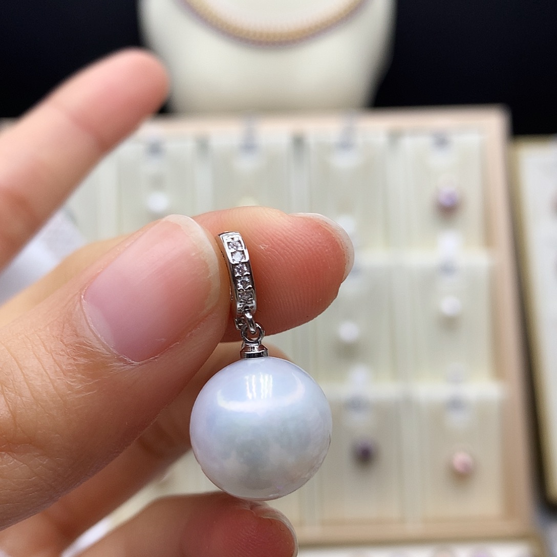 海水珍珠合金颈饰