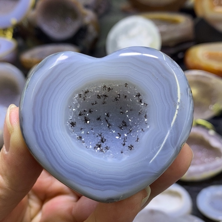 未镶嵌珠宝半成品水晶精抛爱心