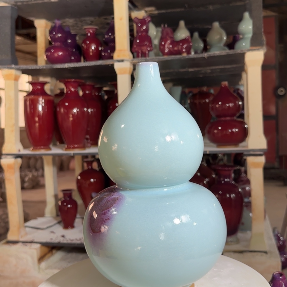 摆件瓷郑家钧窑摆件