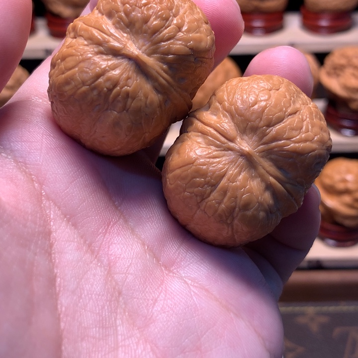 把件文玩核桃39方尊