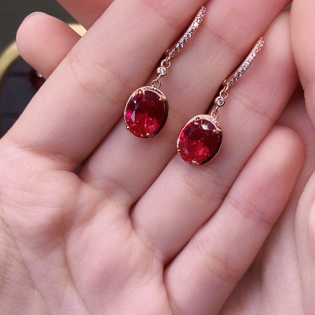 红宝石银S925镶嵌耳饰