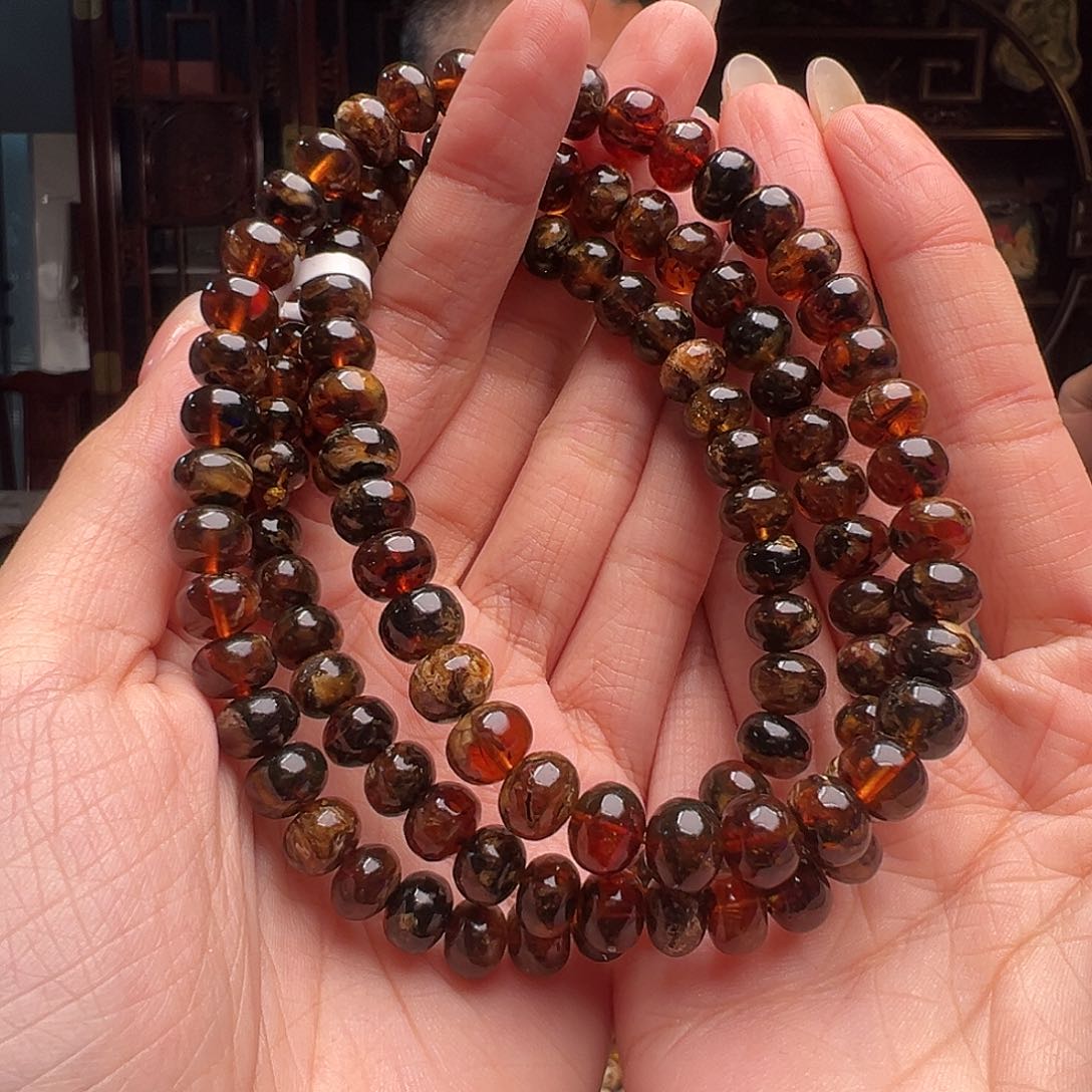 琥珀裸石未镶嵌抚顺琥珀20345。8mm