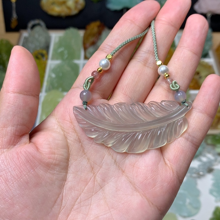 蛇纹石玉合金吊坠(不含链)