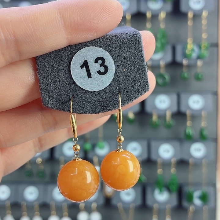 琥珀18K金镶嵌耳饰