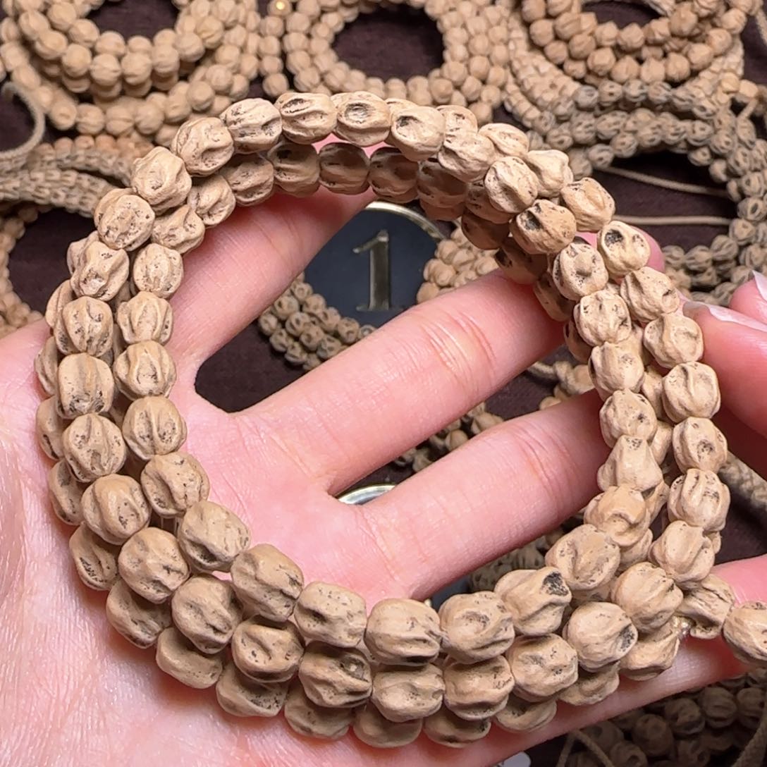 柏香籽/百香籽手串你**字