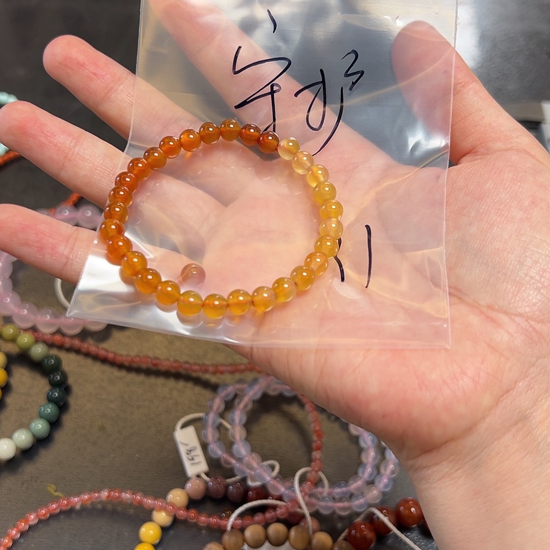 守***§玛瑙/玉髓未镶嵌珠宝半成品