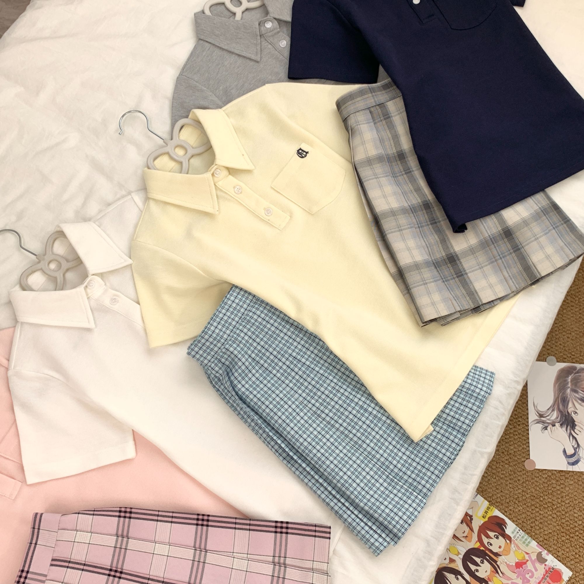 冰淇淋与鲸JK制服学院风基础款奶白色polo衫 修身设计短袖T恤上衣