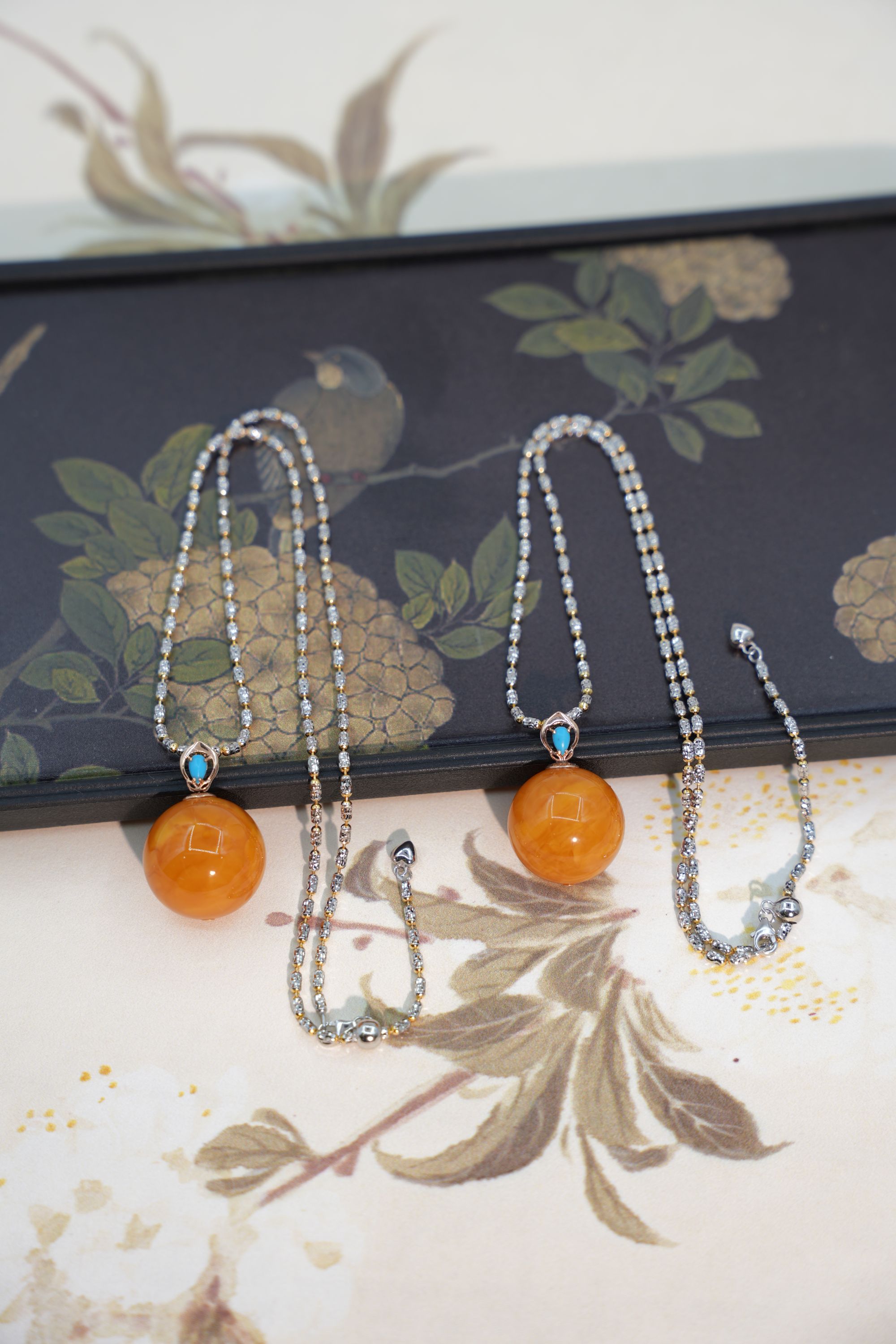 18K老花蜡圆珠20+单珠吊坠-YB14289902多样性发一件