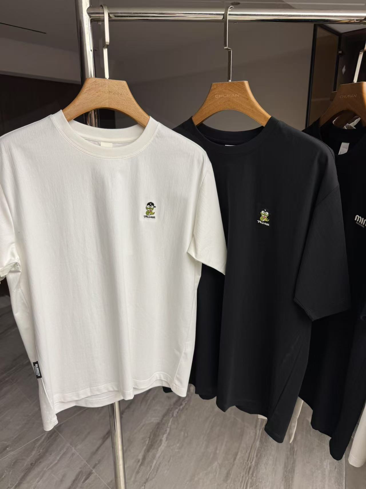 楚凡家新款短袖82308