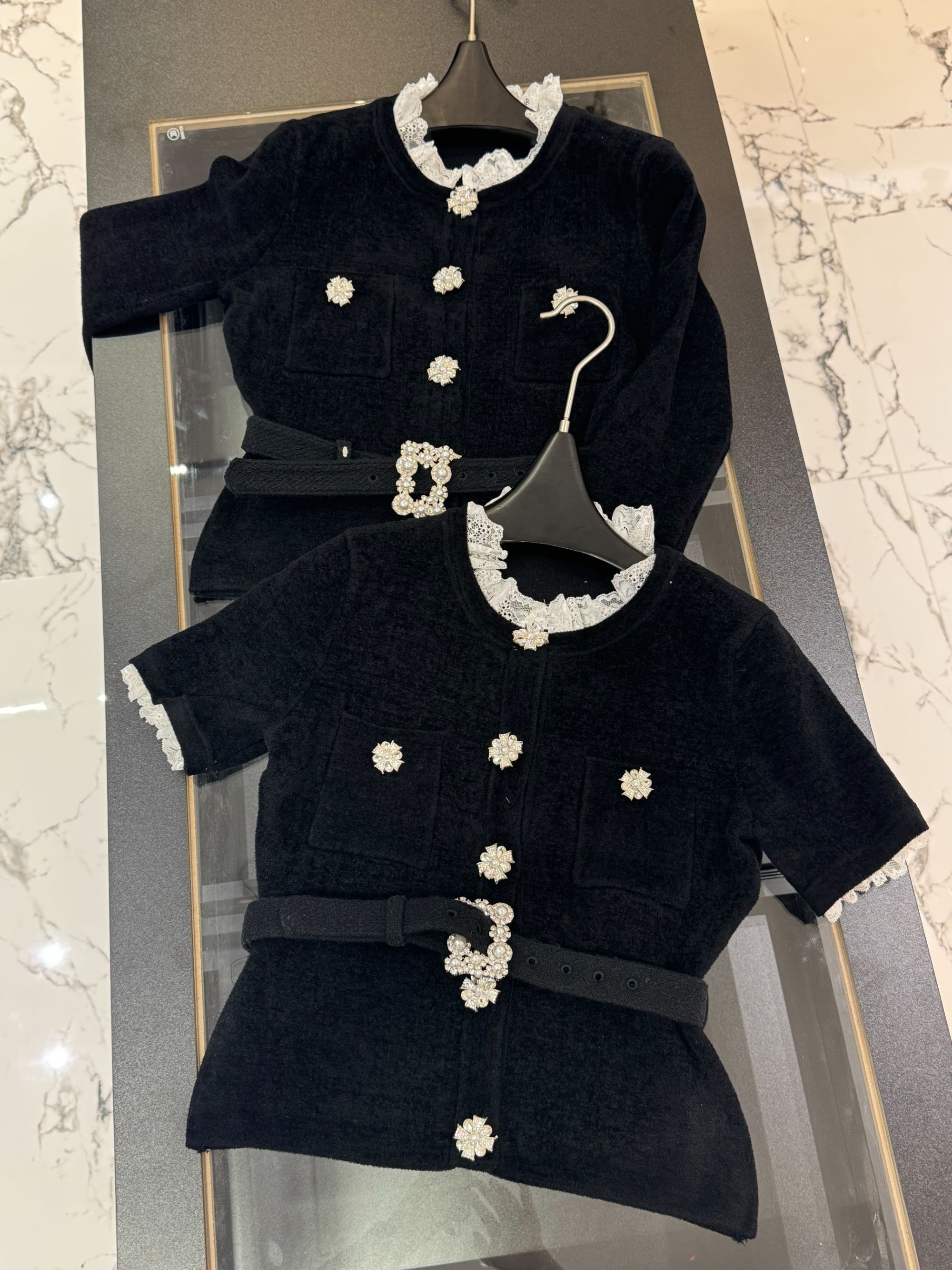 【婳霓】时尚立领外套轻奢黑色女装长袖法式气质25289/25290/25323