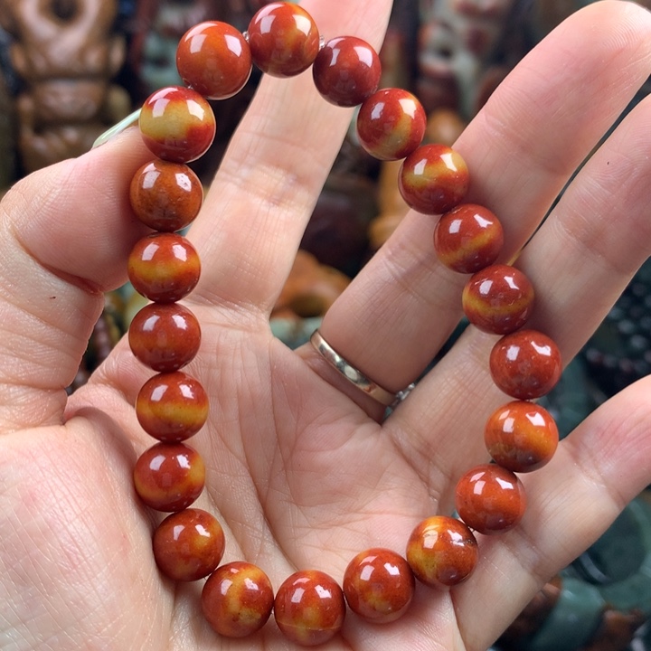 透闪石质玉未镶嵌珠宝奇石