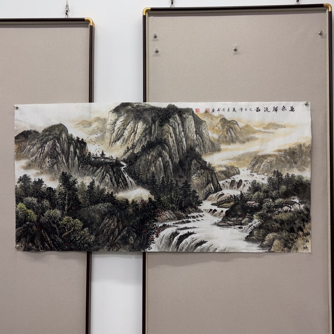 国画艺术家真人手绘