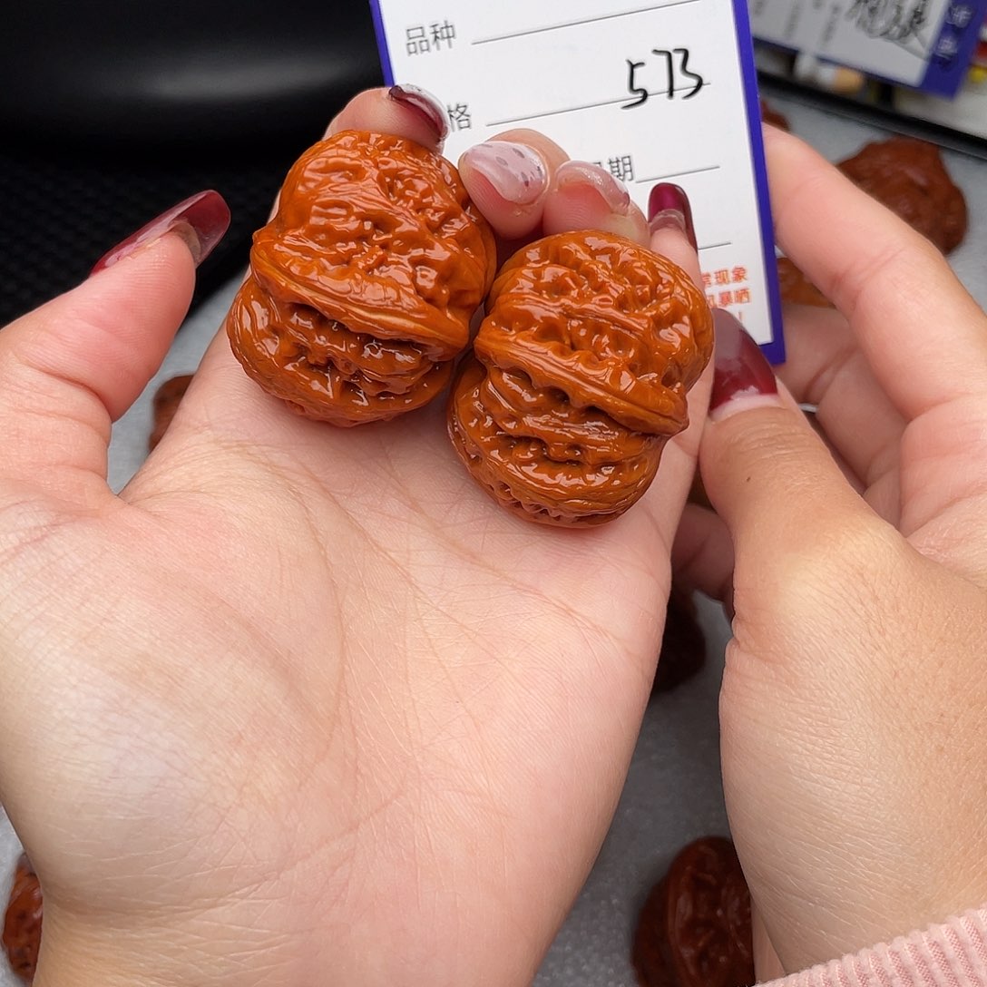 桃核吊坠36元宝573