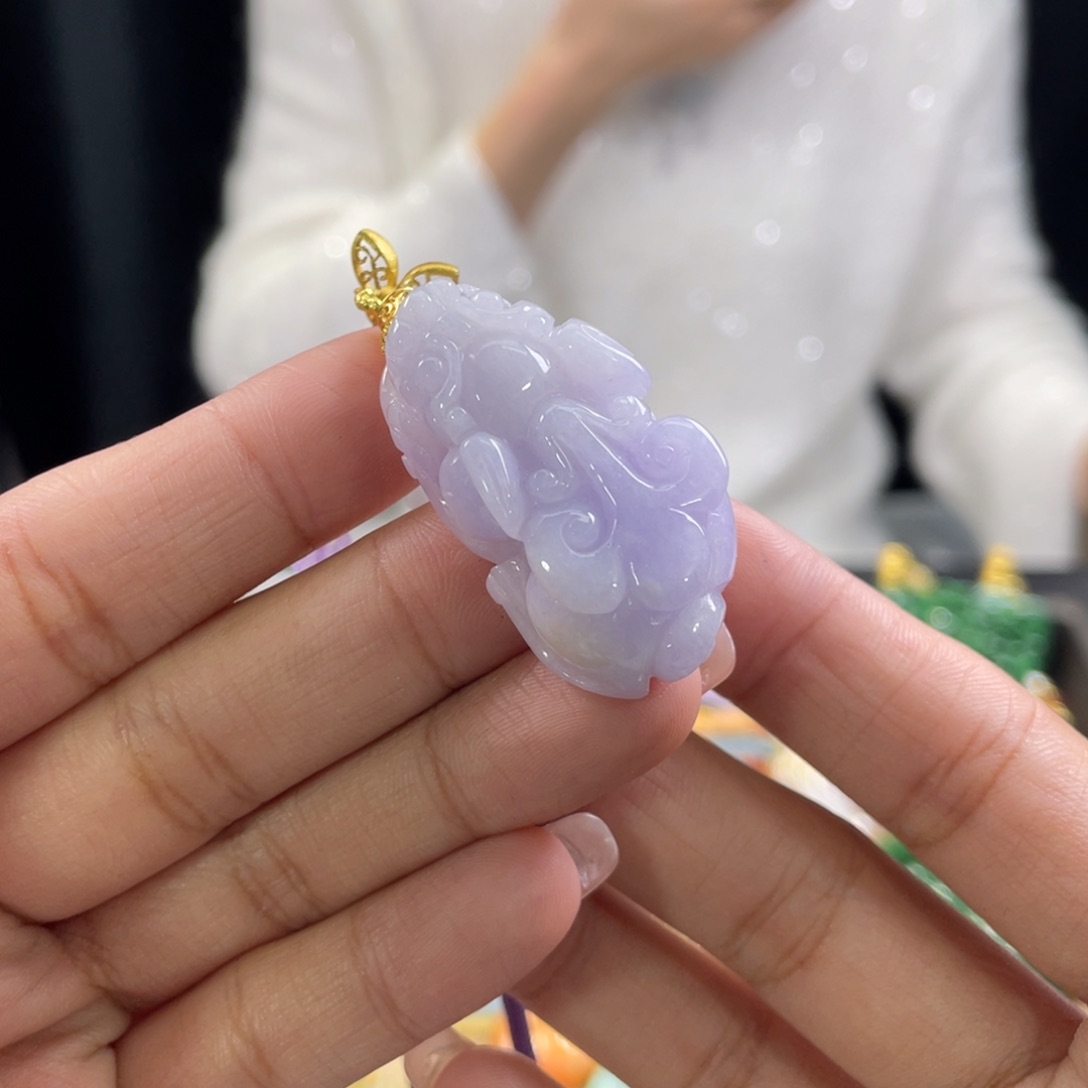 翡翠颈饰未镶嵌代编织