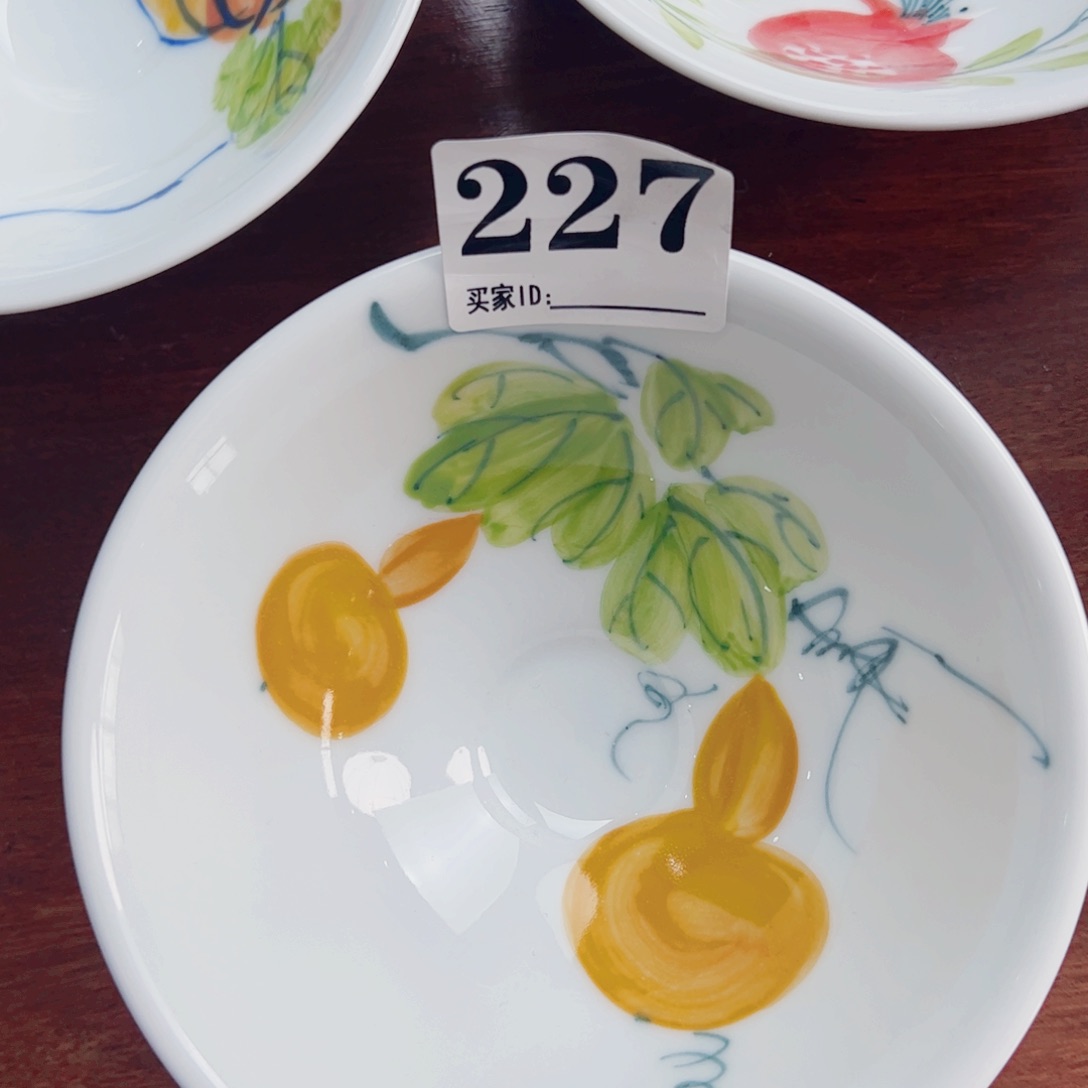 景德镇陶瓷手工手绘制作