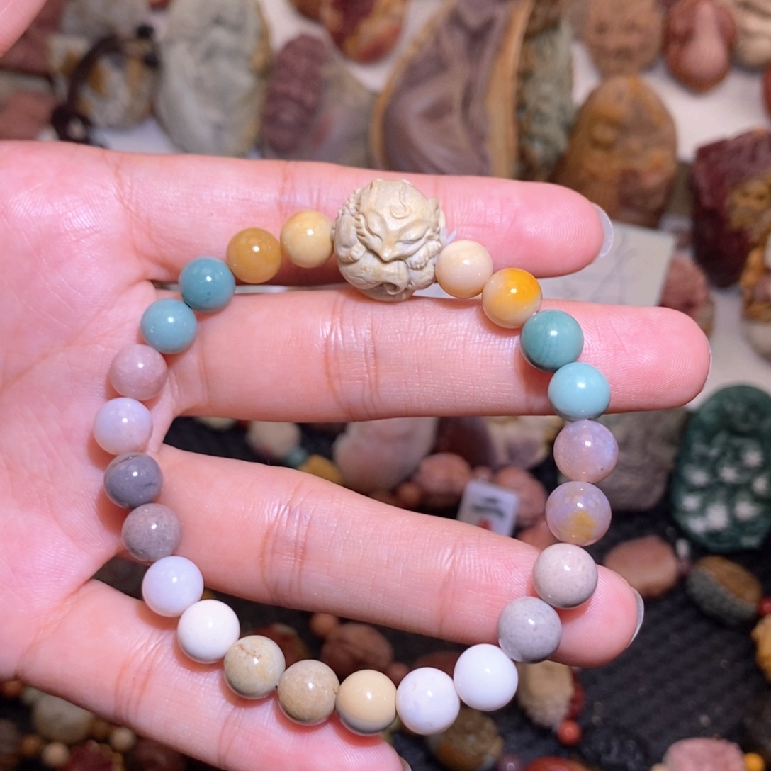 石英质玉（阿拉善玉）手链未镶嵌