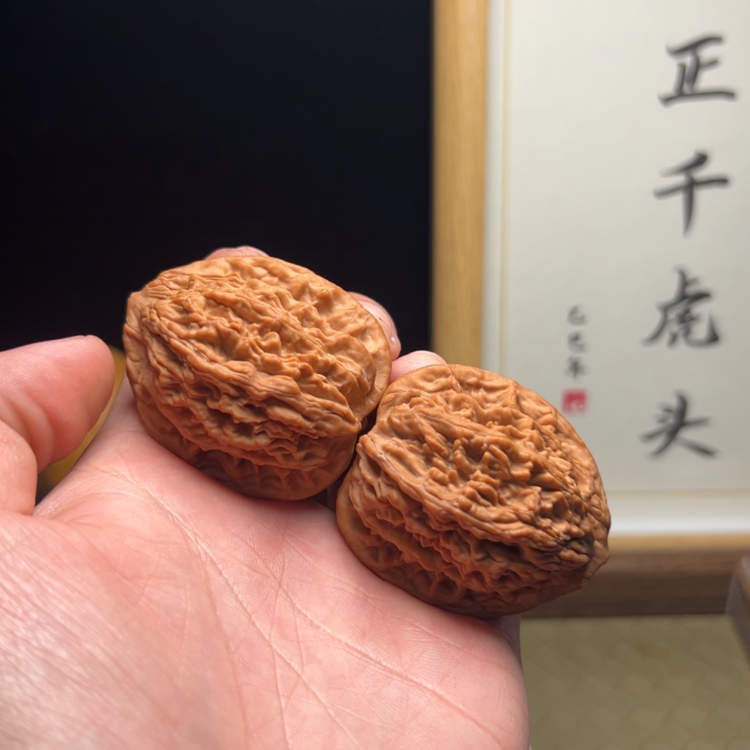 道***爷吊坠文玩核桃虎头