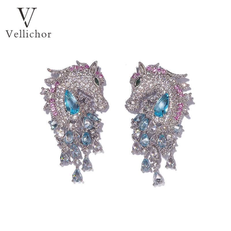 铜合金耳饰 原创设计小马流苏耳环女轻奢精致高级感垂坠耳饰