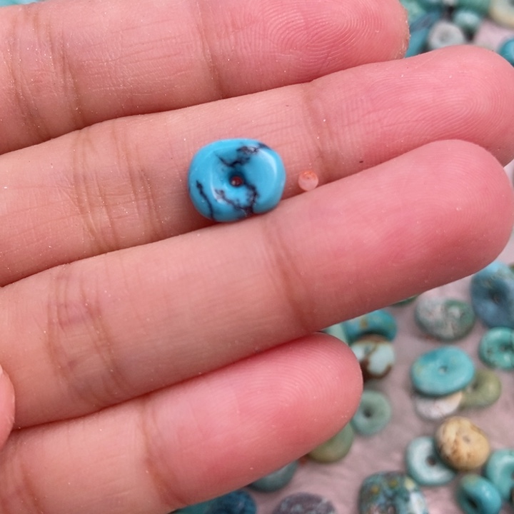 疯***民南红玛瑙未镶嵌珠宝奇石