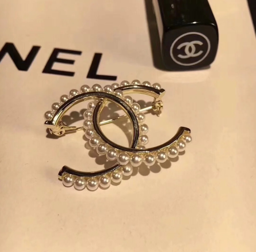 全新未使用 Chanel/香奈儿 经典 时尚 珍珠 香槟金 琉璃 胸针