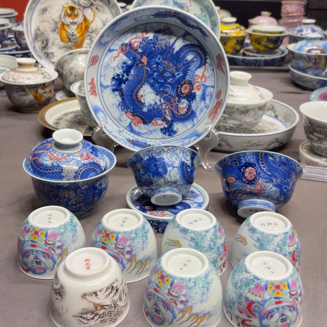 杯子周****慧景德镇陶瓷艺术展