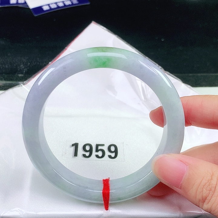 未镶嵌手镯翡翠翡翠手镯