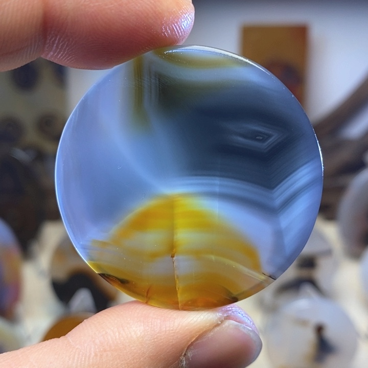 玛瑙/玉髓颈饰未镶嵌