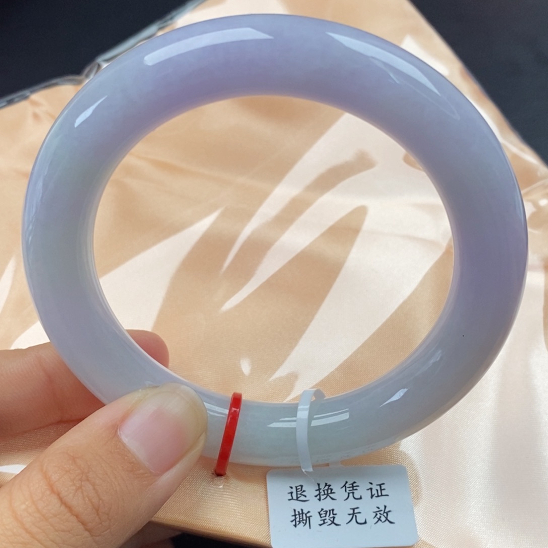 翡翠未镶嵌手镯（圆镯）