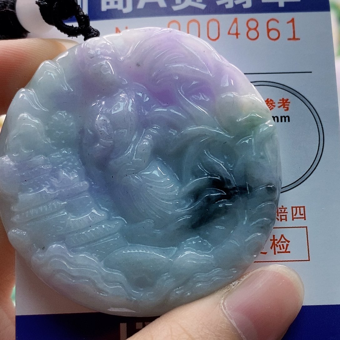 吊坠(不含链)未镶嵌翡翠