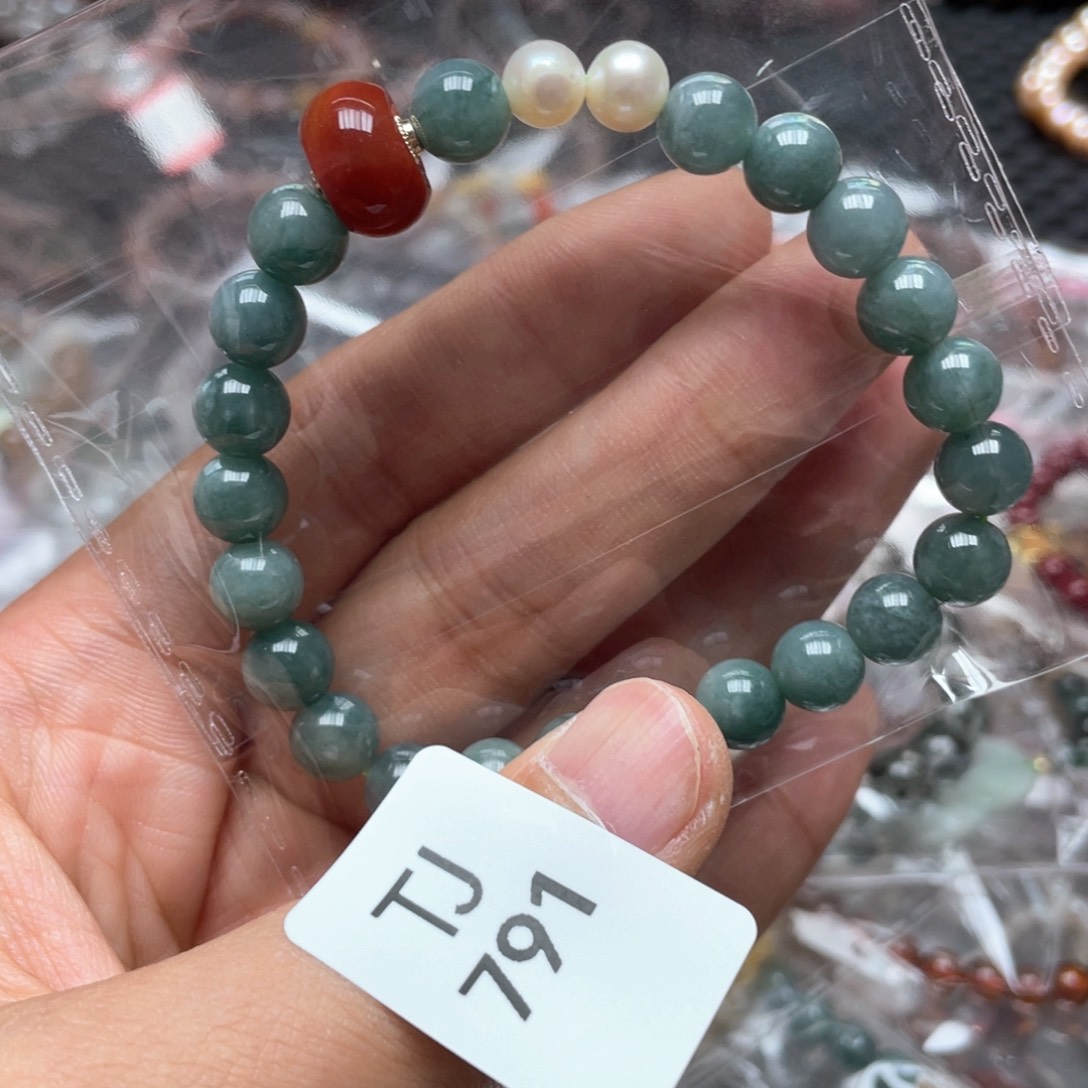 水晶多样性发一只未镶嵌
