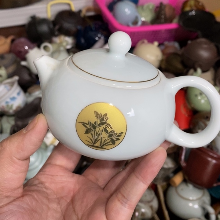 陶瓷艺术品及陶瓷制品